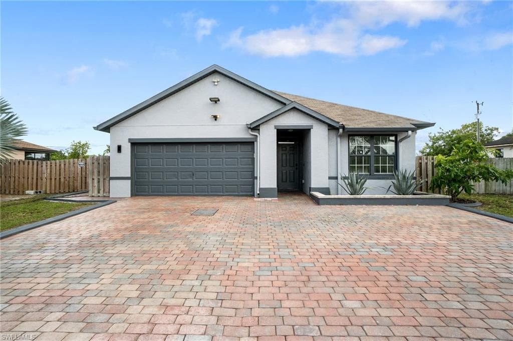 602 SW 25th ST CAPE CORAL, FL 33914