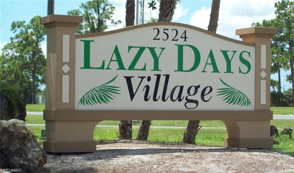593 Daisy DR NORTH FORT MYERS, FL 33917