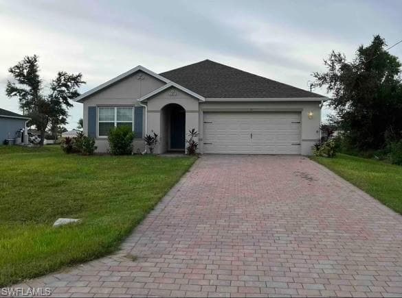 19 NW 29th TER CAPE CORAL, FL 33993