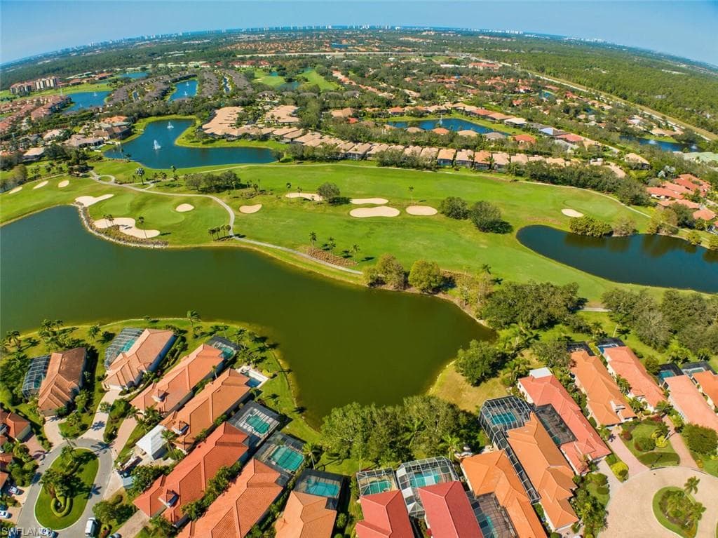 902 Tierra Lago WAY NAPLES, FL 34119