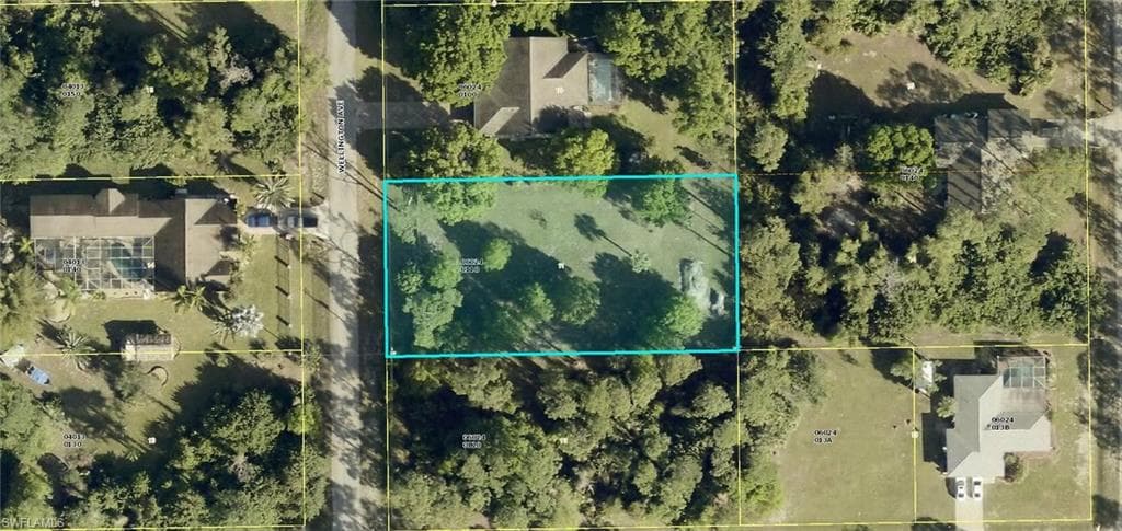 102 Wellington AVE LEHIGH ACRES, FL 33936