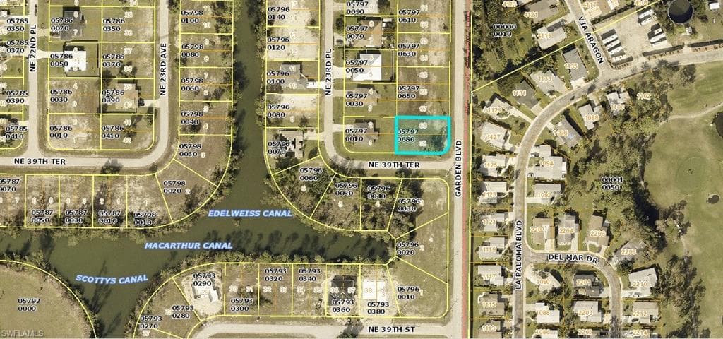 3924 Garden BLVD CAPE CORAL, FL 33909