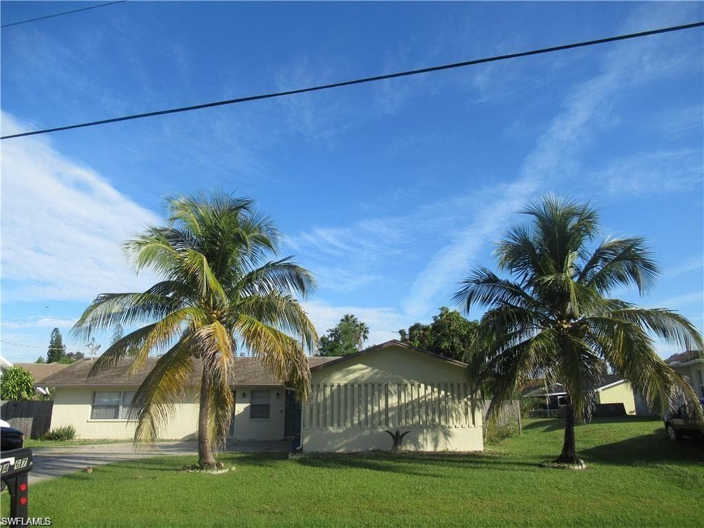 7467 Pebble Beach RD FORT MYERS, FL 33967