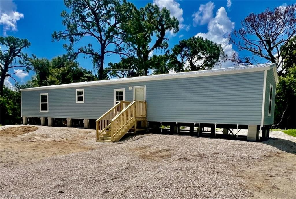 2257 Costello LN NORTH FORT MYERS, FL 33917