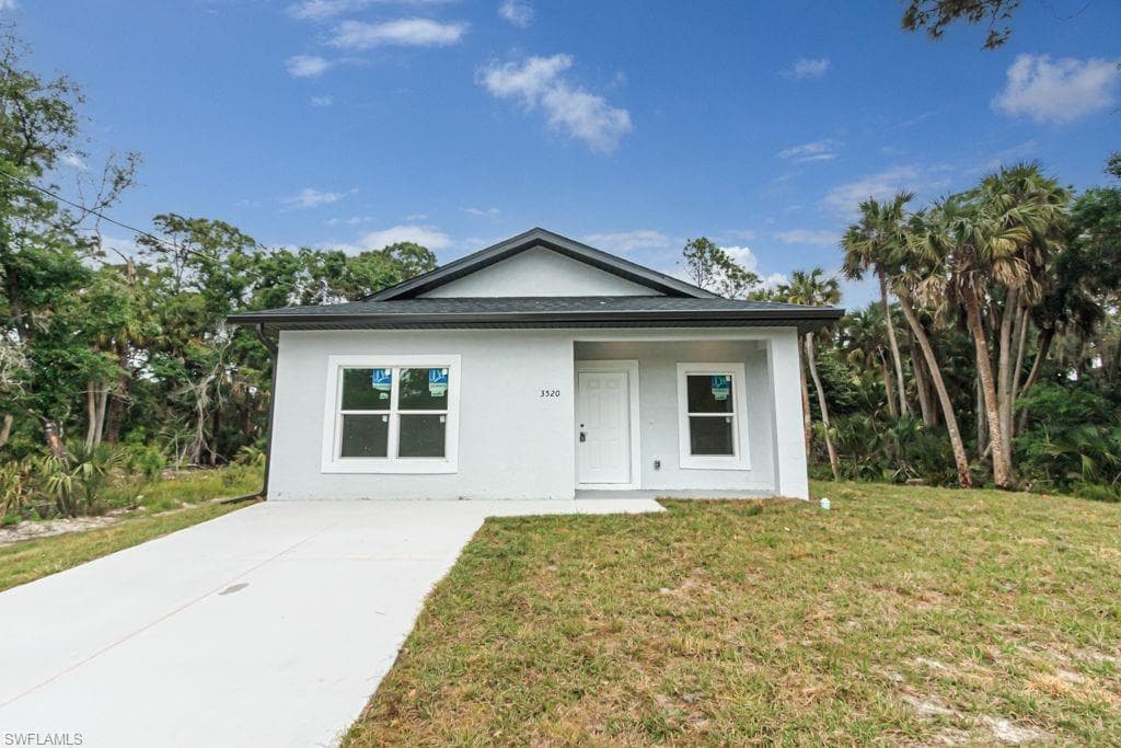 4312 10th ST SW LEHIGH ACRES, FL 33976