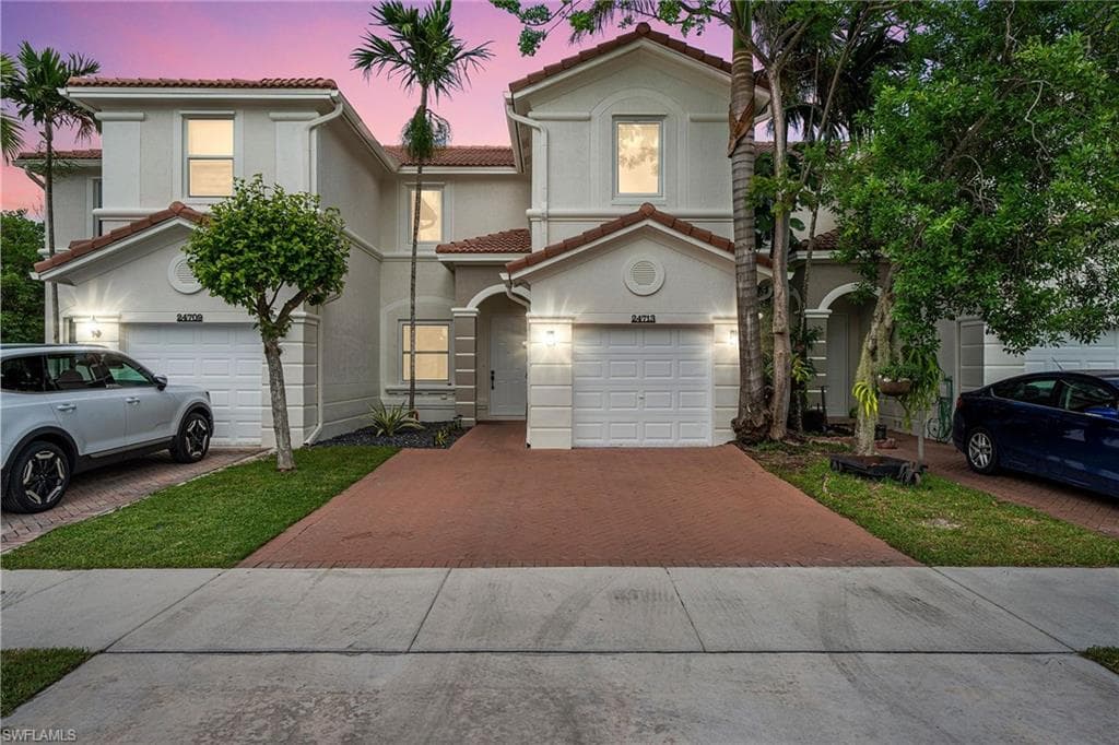 24713 SW 109 Pl HOMESTEAD, FL 33032