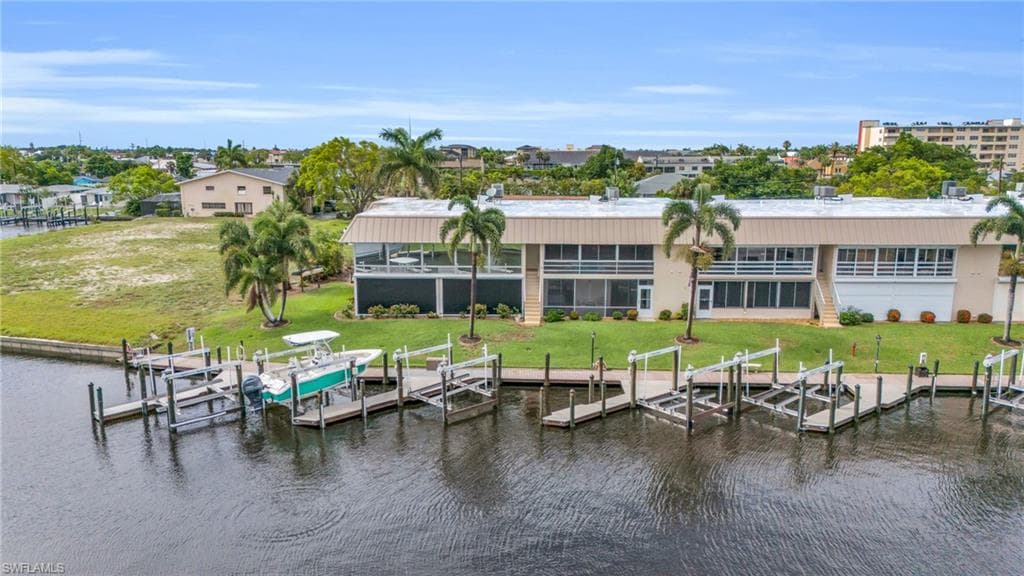 1730 Sandy CIR 111 CAPE CORAL, FL 33904