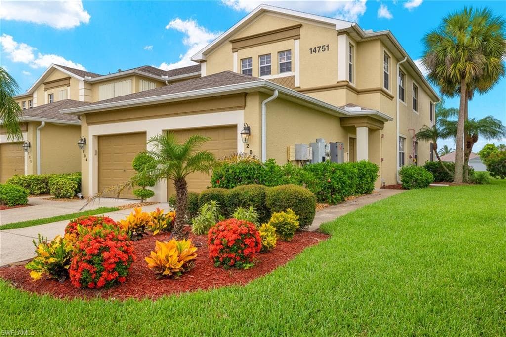 14751 Calusa Palms DR 204 FORT MYERS, FL 33919
