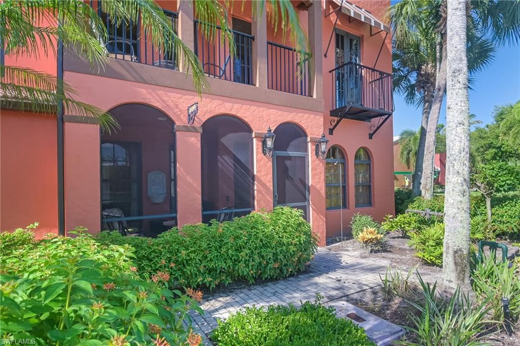 8091 Bibiana WAY 606 FORT MYERS, FL 33912