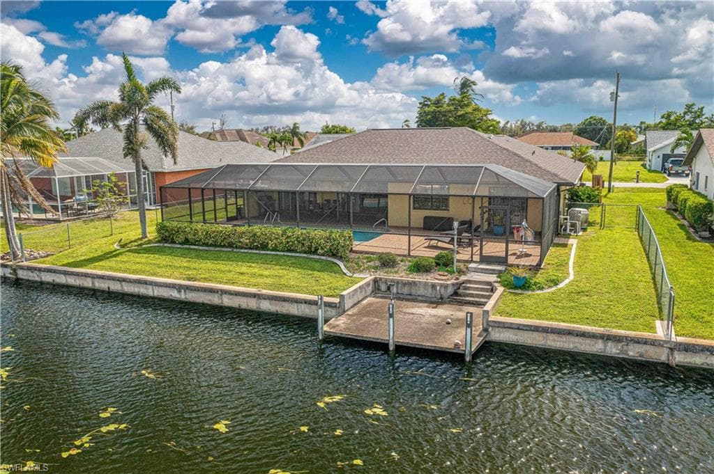 1201 SE 5th ST CAPE CORAL, FL 33990
