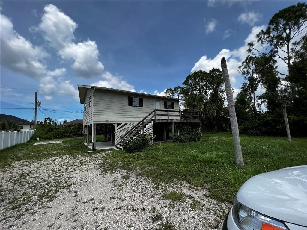 18518 Olive RD FORT MYERS, FL 33967