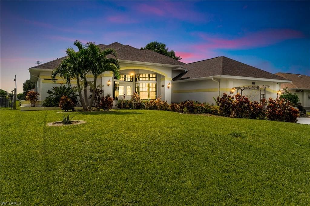 26 SE 13th AVE CAPE CORAL, FL 33990