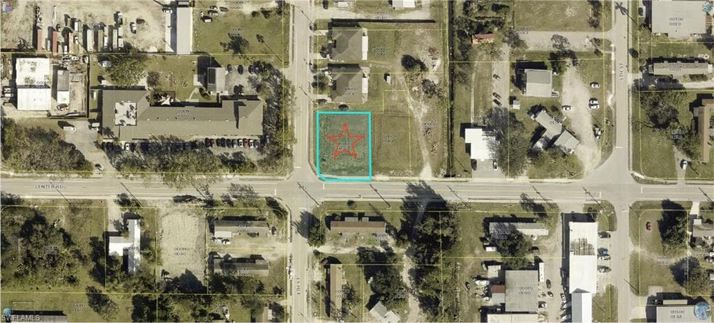 200 4th ST FORT MYERS, FL 33907