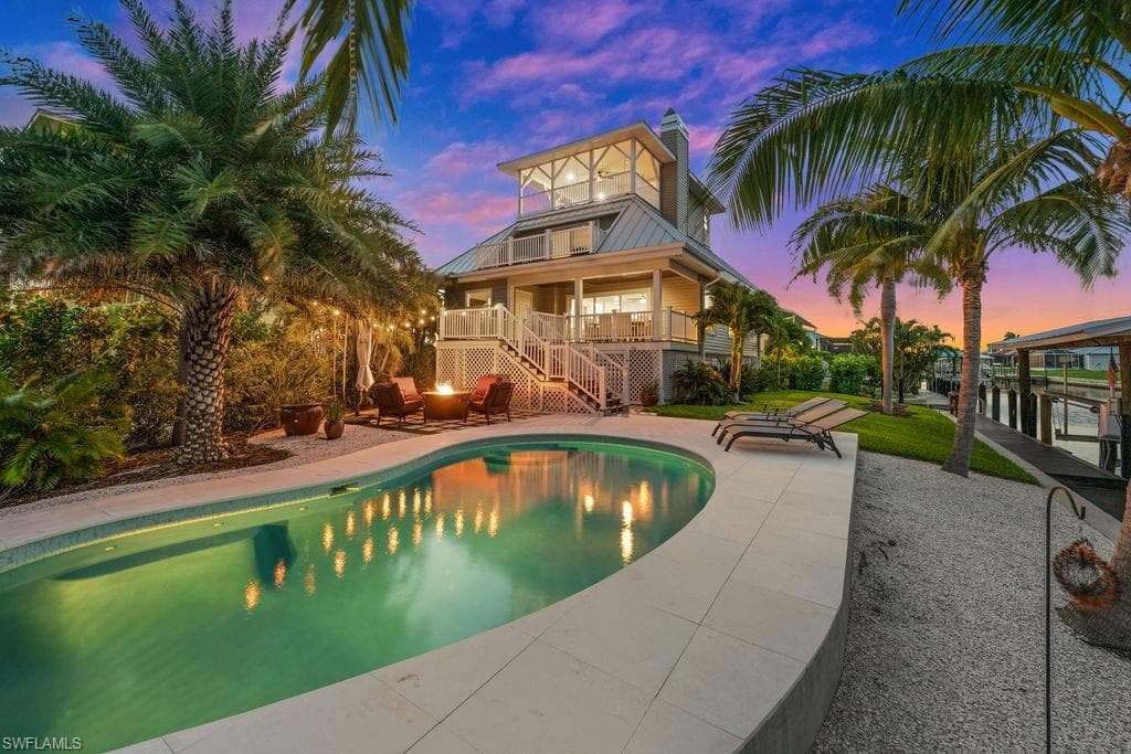 2314 Cherimoya LN ST. JAMES CITY, FL 33956