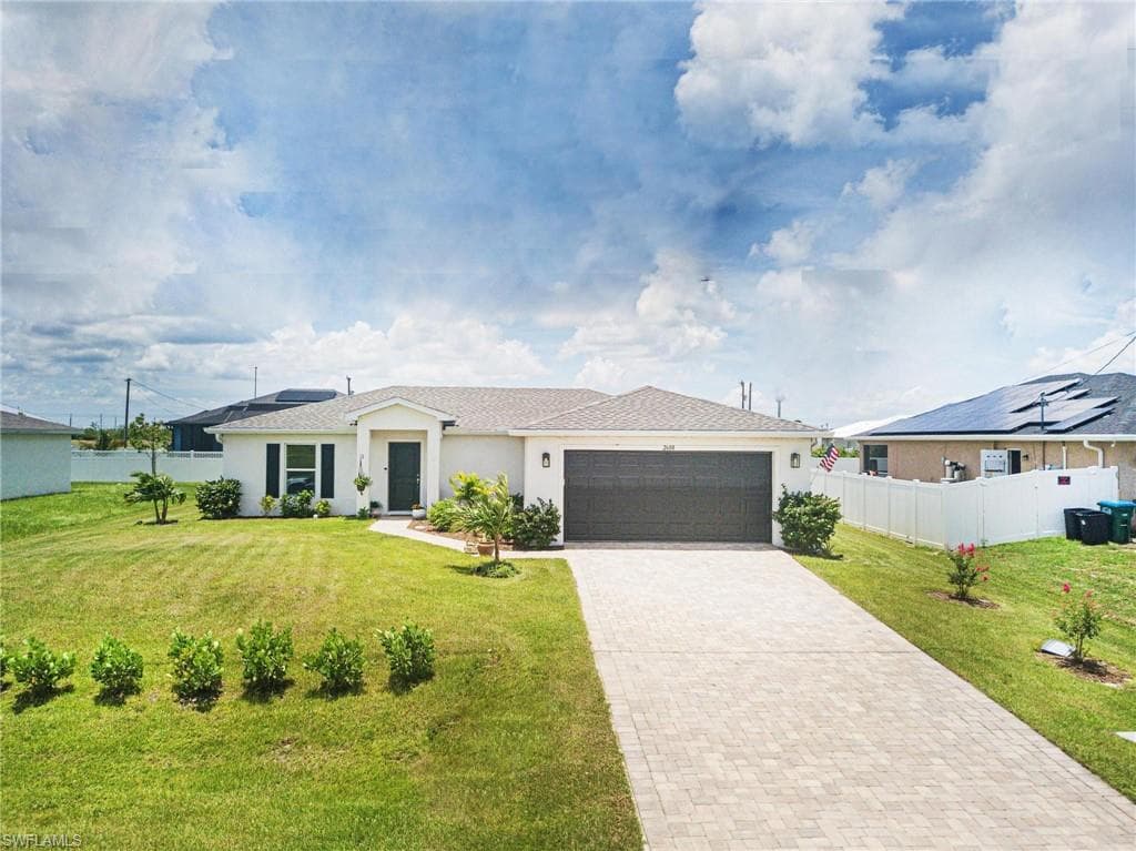 2608 NW 8th PL CAPE CORAL, FL 33993
