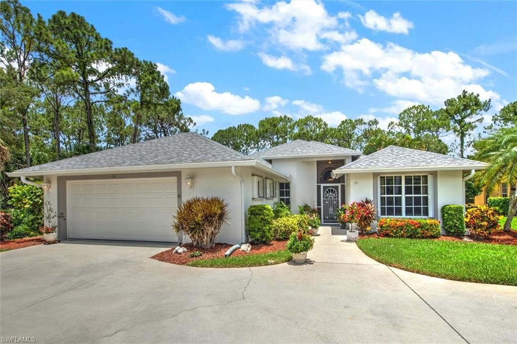 35 Heritage WAY