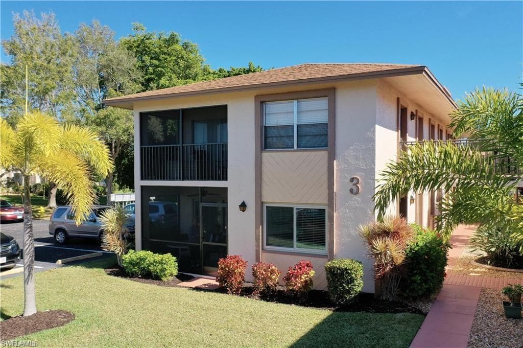 16881 Davis RD 312 FORT MYERS, FL 33908