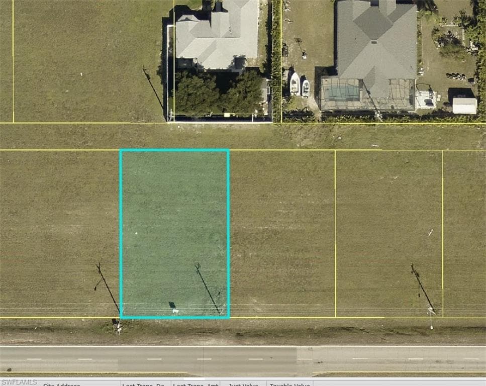 25 Diplomat PKWY E CAPE CORAL, FL 33909