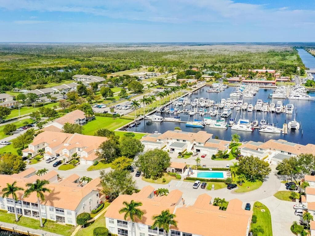 285 Sunrise Cay 7 NAPLES, FL 34114