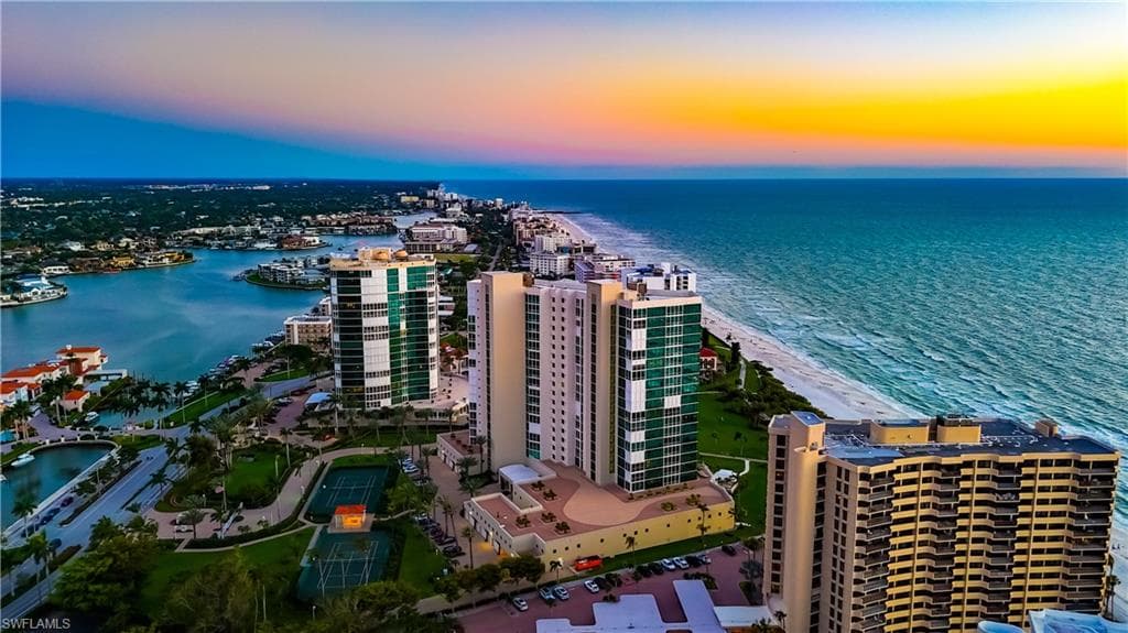 3991 Gulf Shore BLVD N 1201 NAPLES, FL 34103