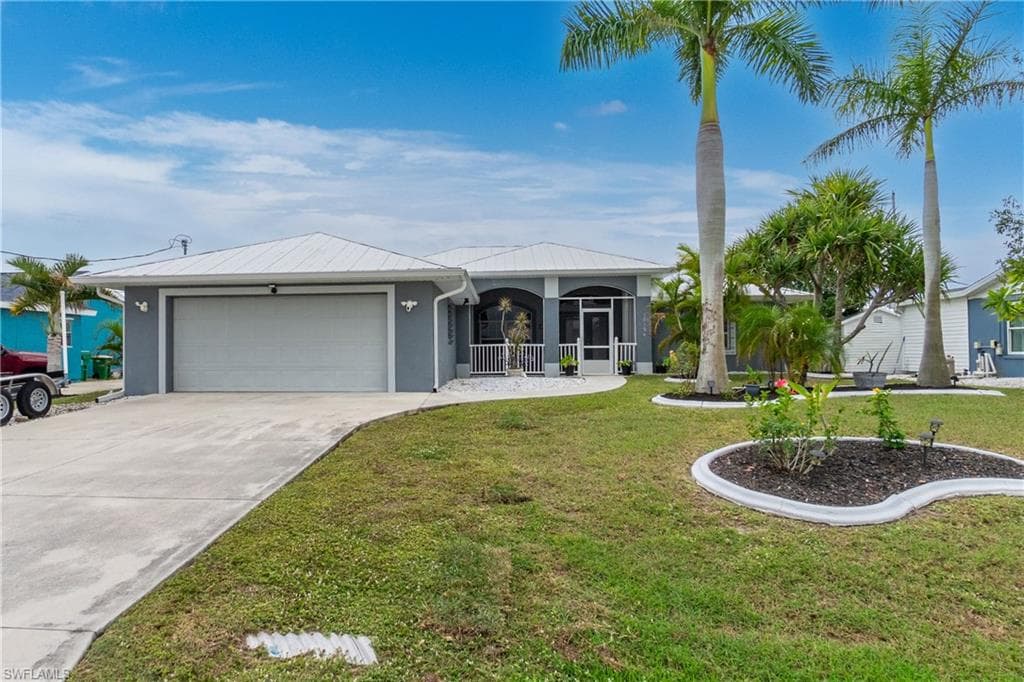 18194 Petoskey CIR PORT CHARLOTTE, FL 33948