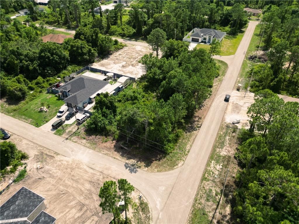 218 Pinola AVE S LEHIGH ACRES, FL 33974