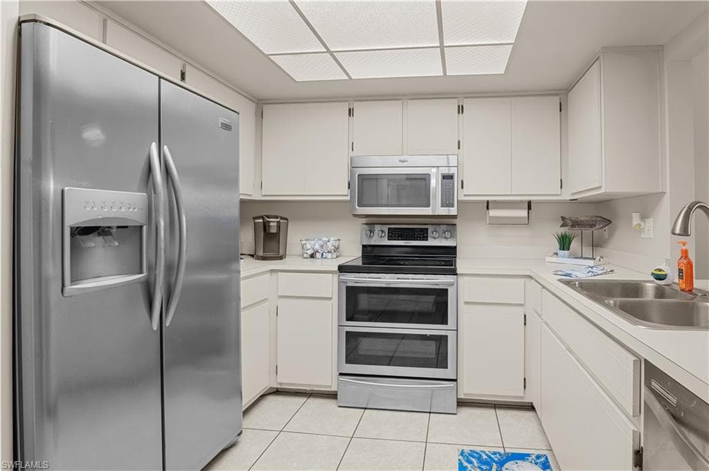 1005 SE 40th ST 10 CAPE CORAL, FL 33904