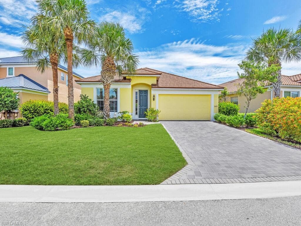 2523 Sutherland CT CAPE CORAL, FL 33991