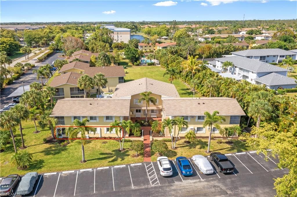 8141 Country RD 101 FORT MYERS, FL 33919