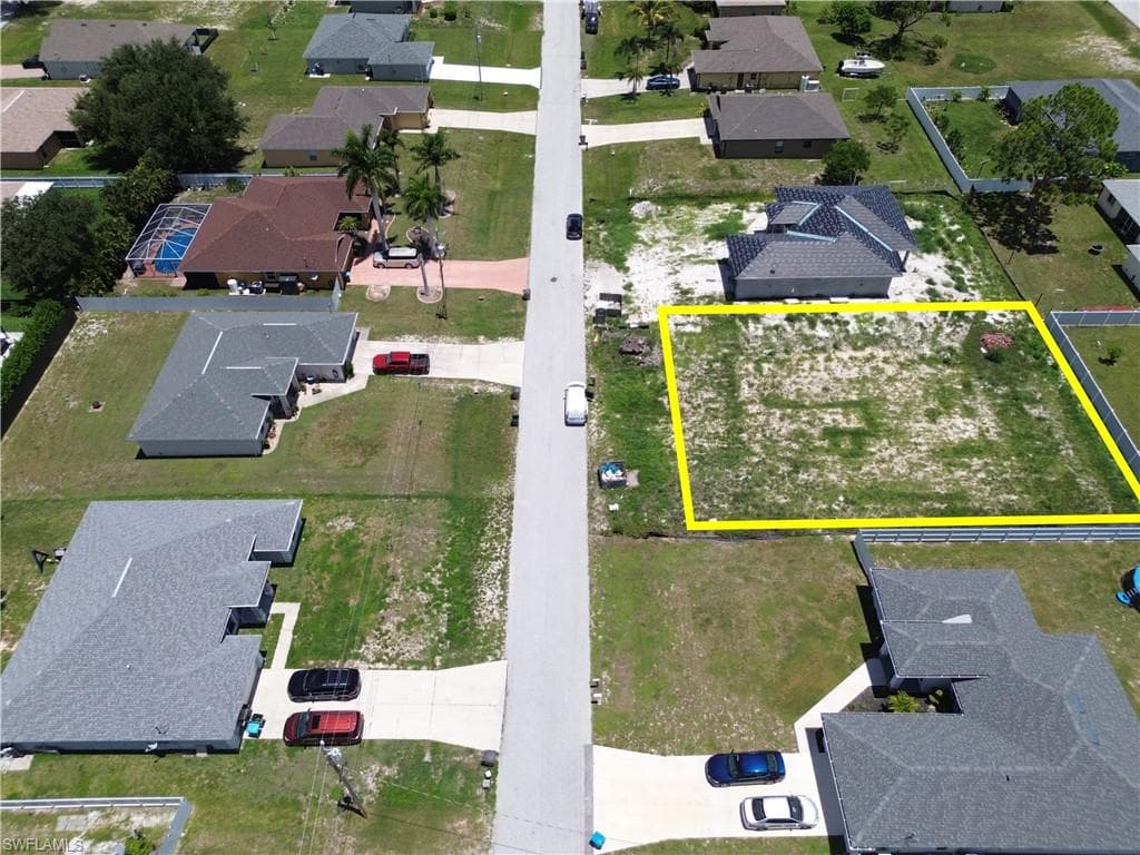 2137 NW 21st PL CAPE CORAL, FL 33993