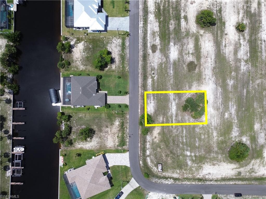 2826 NW 41st AVE CAPE CORAL, FL 33993