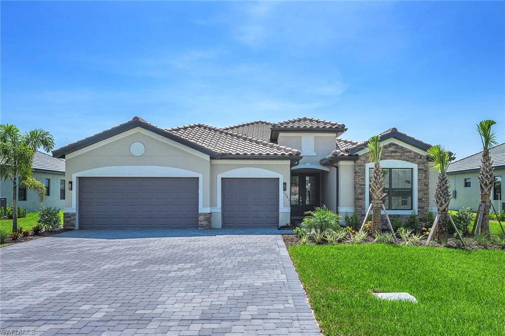 1323 SE 10th AVE CAPE CORAL, FL 33990