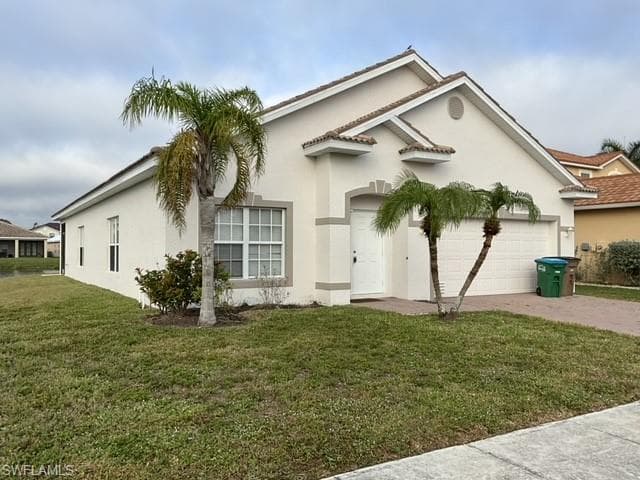 2064 Willow Branch DR CAPE CORAL, FL 33991