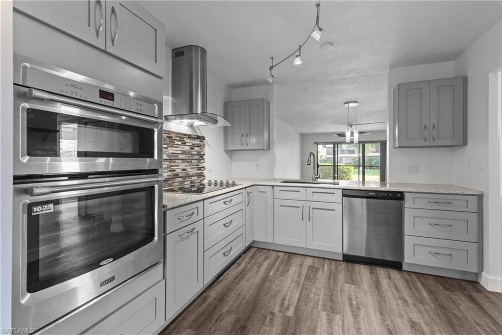 15456 Admiralty CIR 1 NORTH FORT MYERS, FL 33917