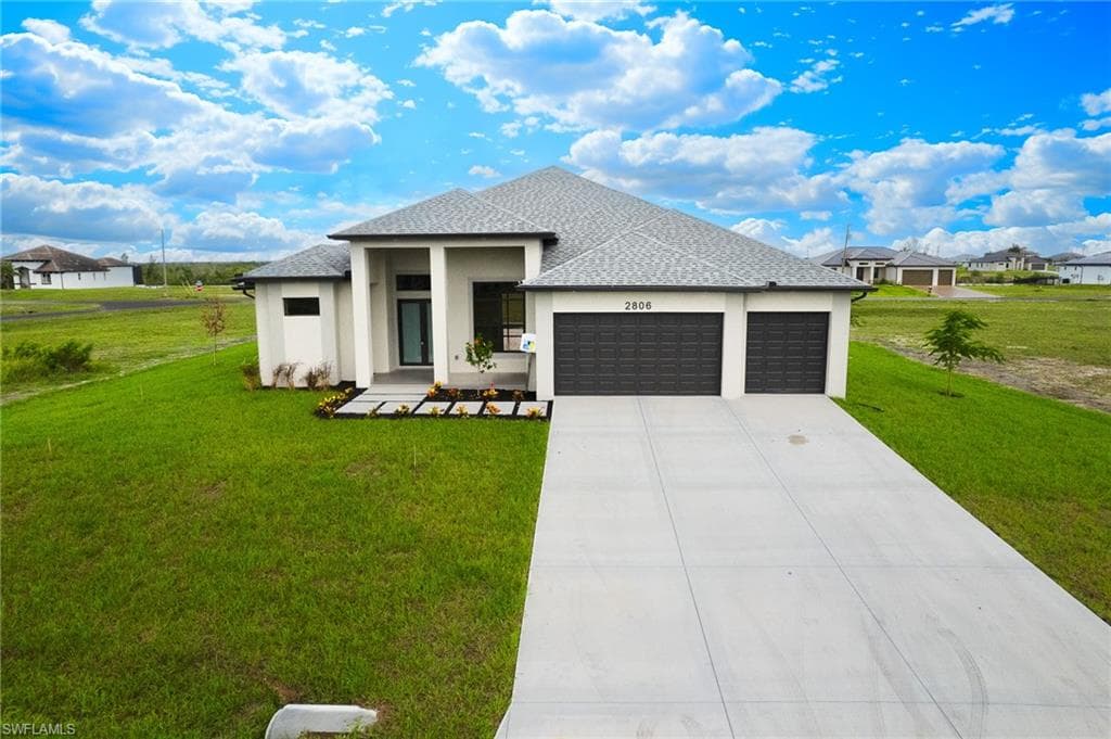 2806 NW 45th PL CAPE CORAL, FL 33993