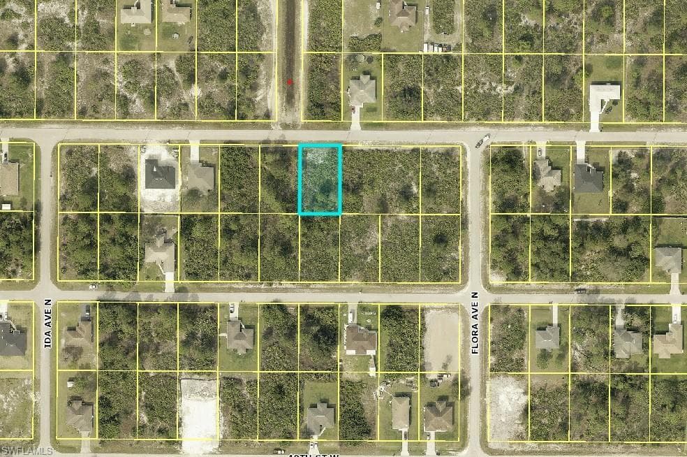 2719 42nd ST W LEHIGH ACRES, FL 33971