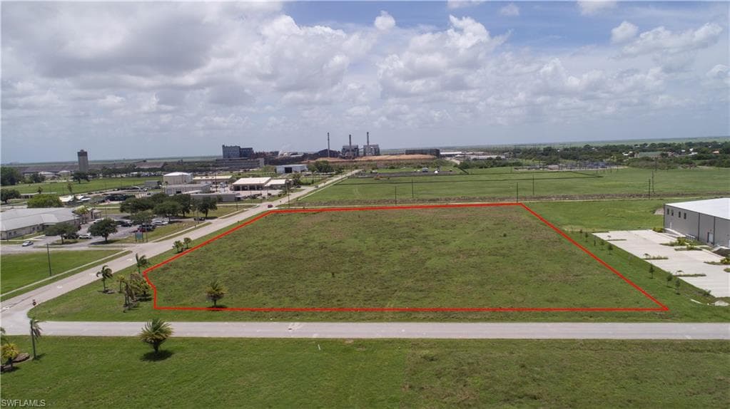 500 506 Commerce CT CLEWISTON, FL 33440