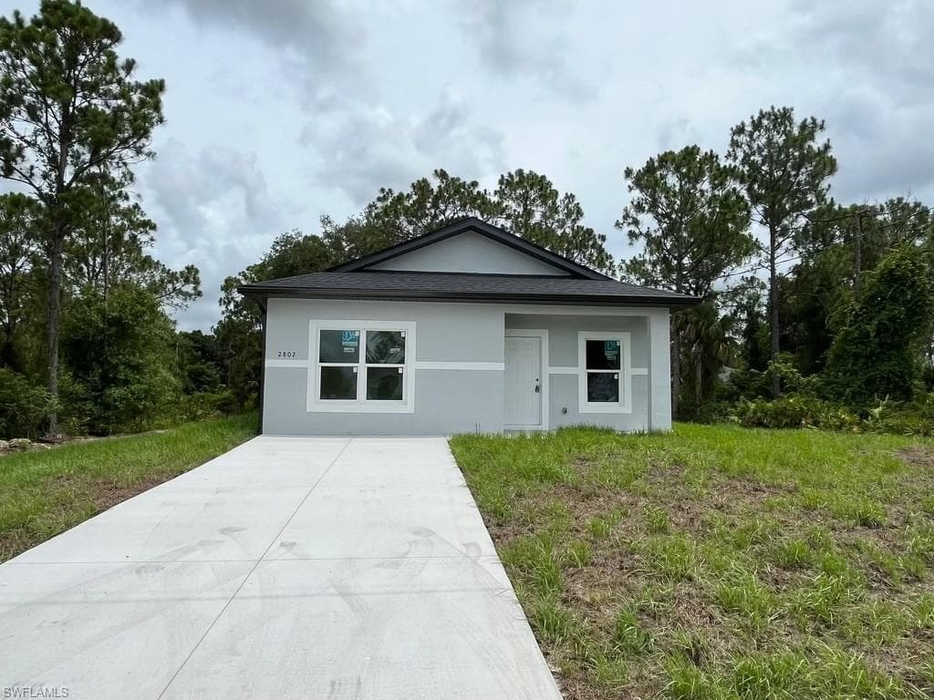 2802 49th ST W LEHIGH ACRES, FL 33971