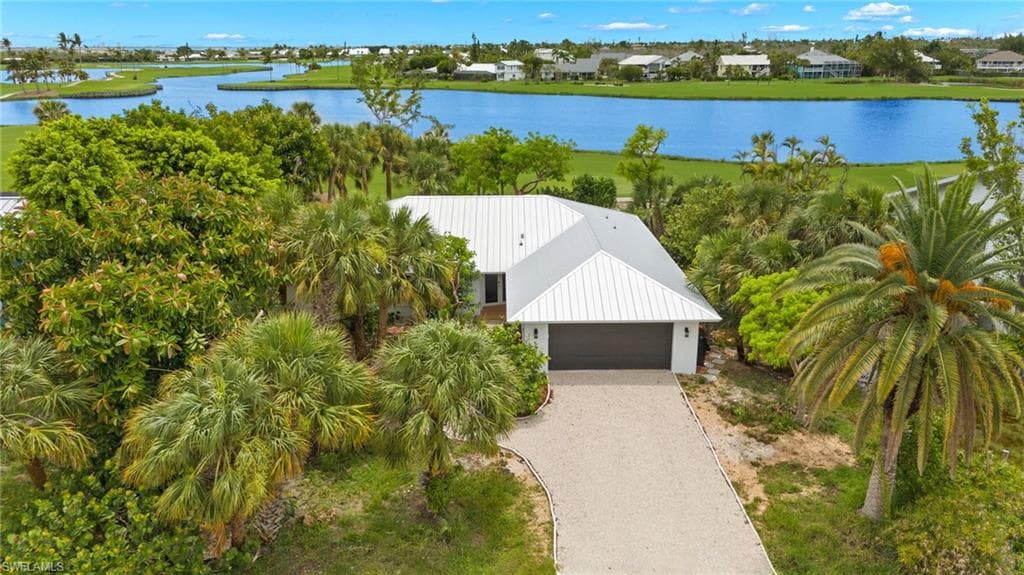 9114 Mockingbird DR SANIBEL, FL 33957
