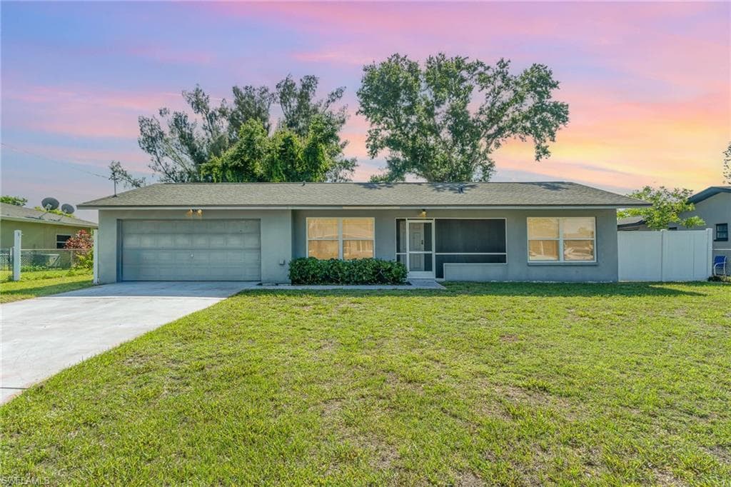 712 NE 17th PL CAPE CORAL, FL 33909
