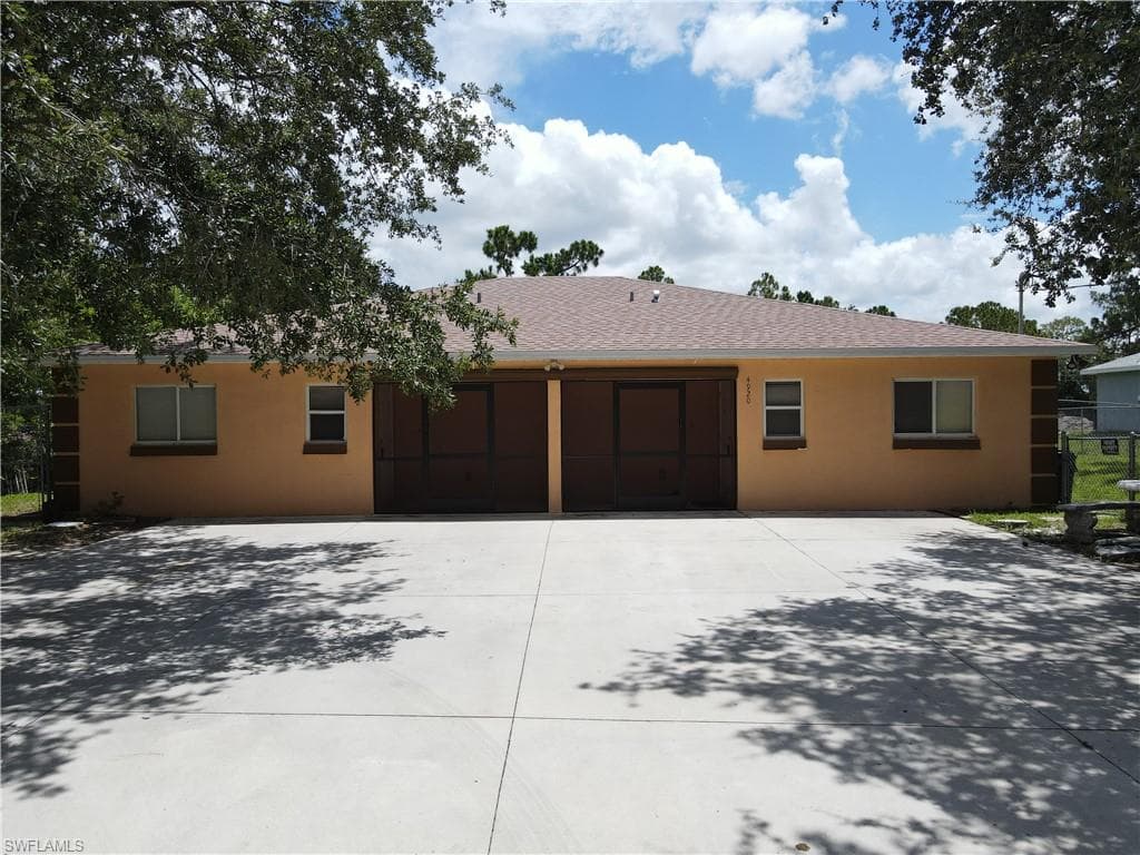 4922-4920 24th ST SW LEHIGH ACRES, FL 33973