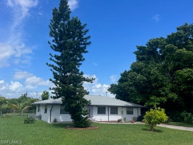 1325 Gramac DR NORTH FORT MYERS, FL 33917