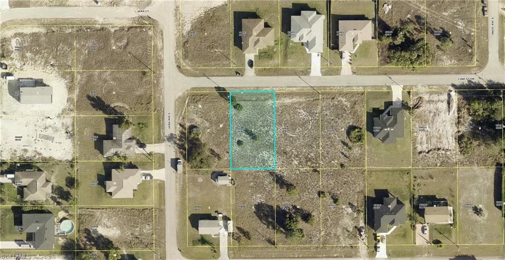 3515 32nd ST SW LEHIGH ACRES, FL 33976