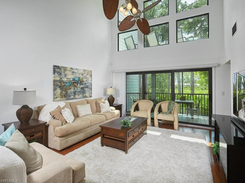27141 OAKWOOD LAKE DR BONITA SPRINGS, FL 34134