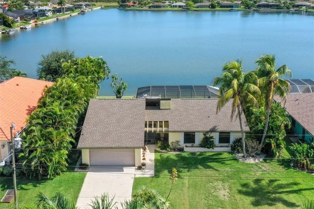 1331 SW 27th TER CAPE CORAL, FL 33914