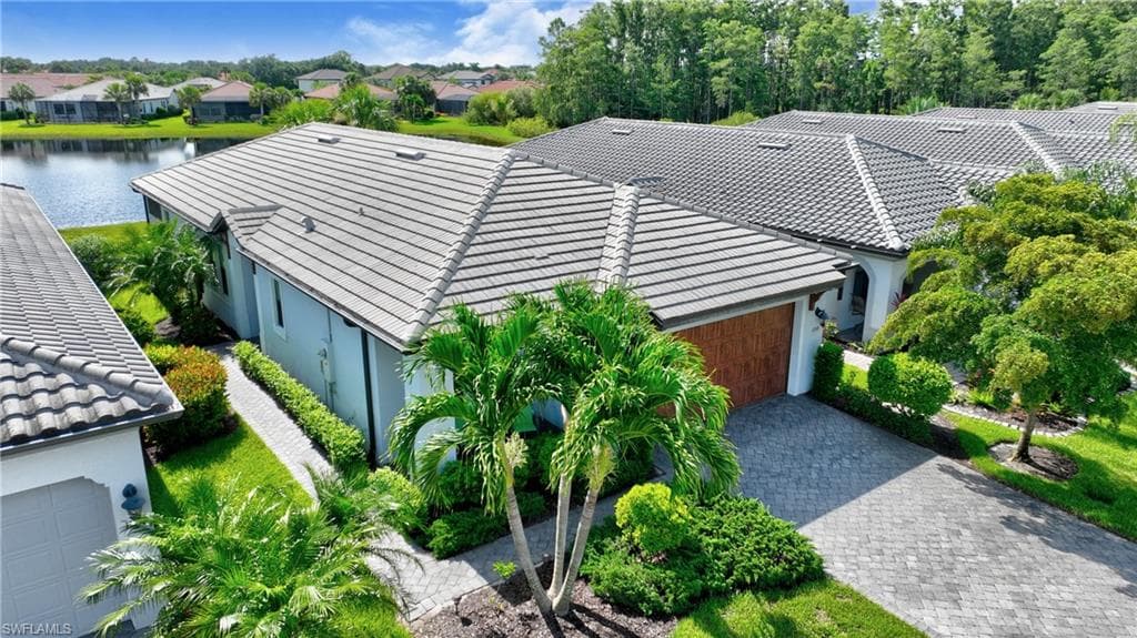 11519 Golden Oak TER FORT MYERS, FL 33913