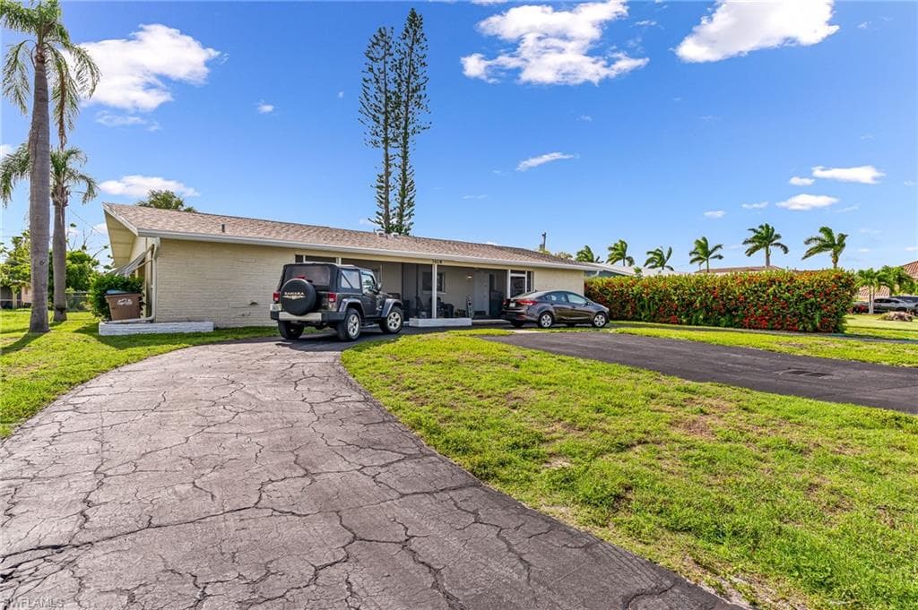 3618 SE 10th AVE CAPE CORAL, FL 33904