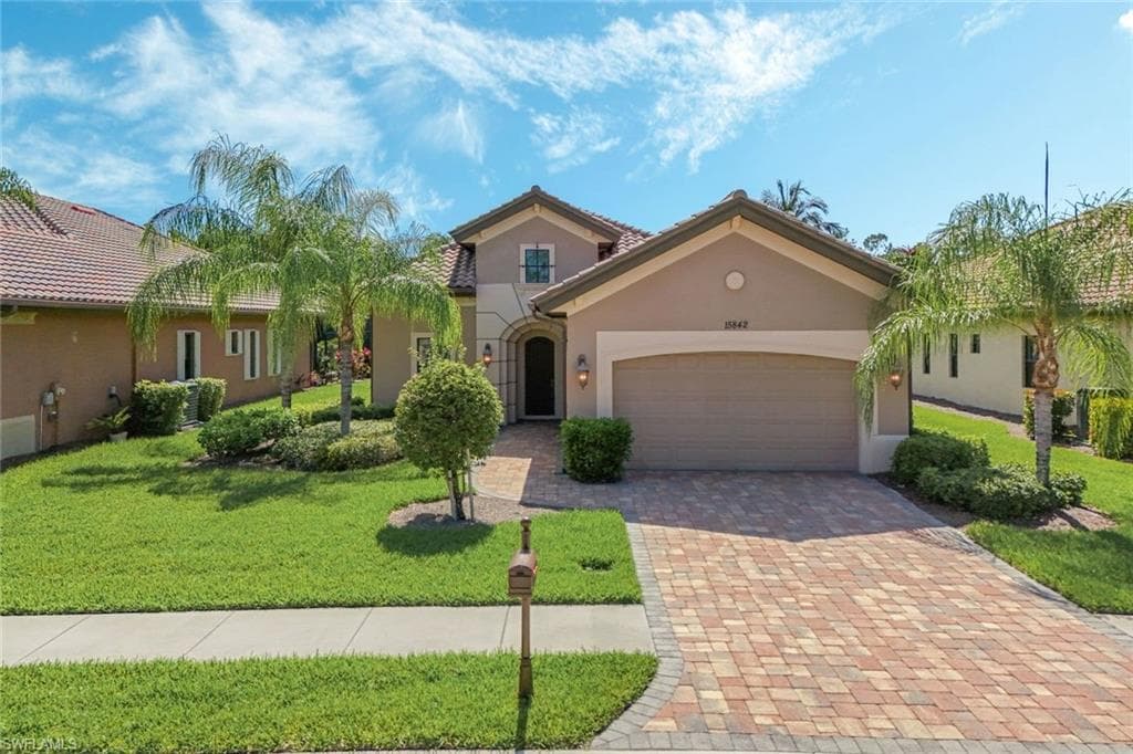 15842 Secoya Reserve CIR NAPLES, FL 34110
