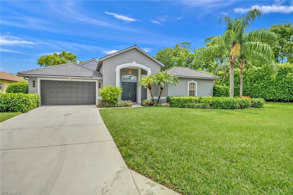 9754 Wilshire Lakes BLVD NAPLES, FL 34109