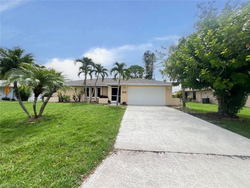 3711 SE 2nd PL CAPE CORAL, FL 33904